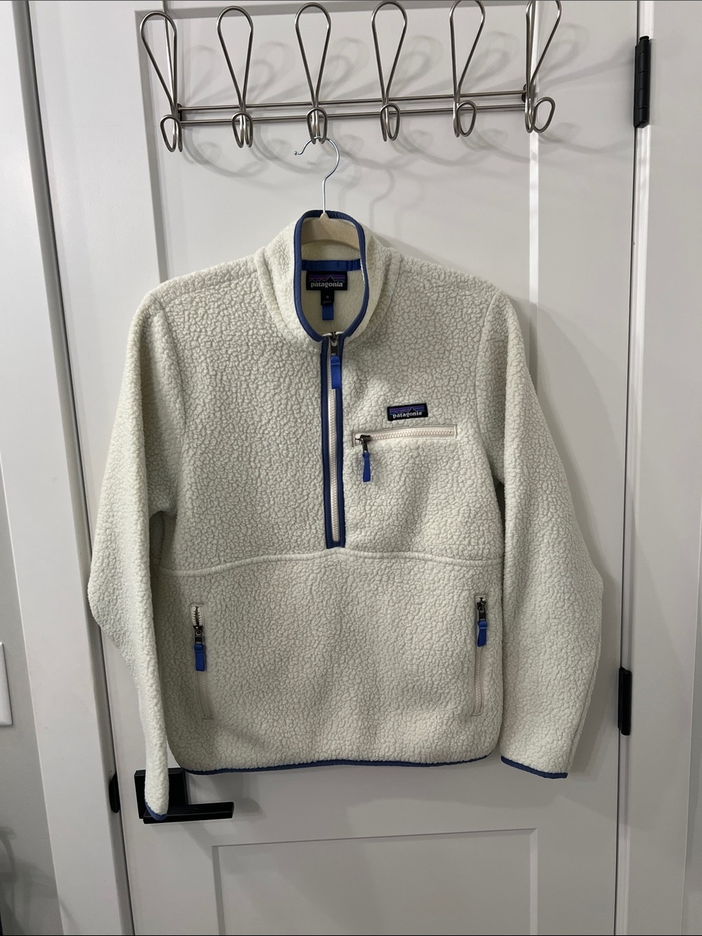 Patagonia Cream Sherpa Quarter-Zip Pullover with Blue Trim